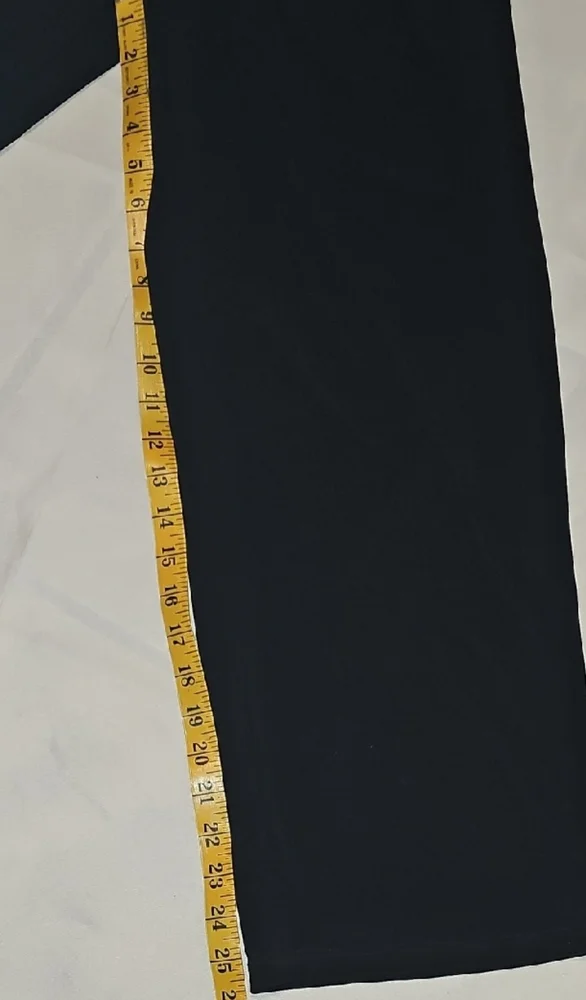 Tahari Elegant Black Sleeveless Jumpsuit - Picture 6 of 11